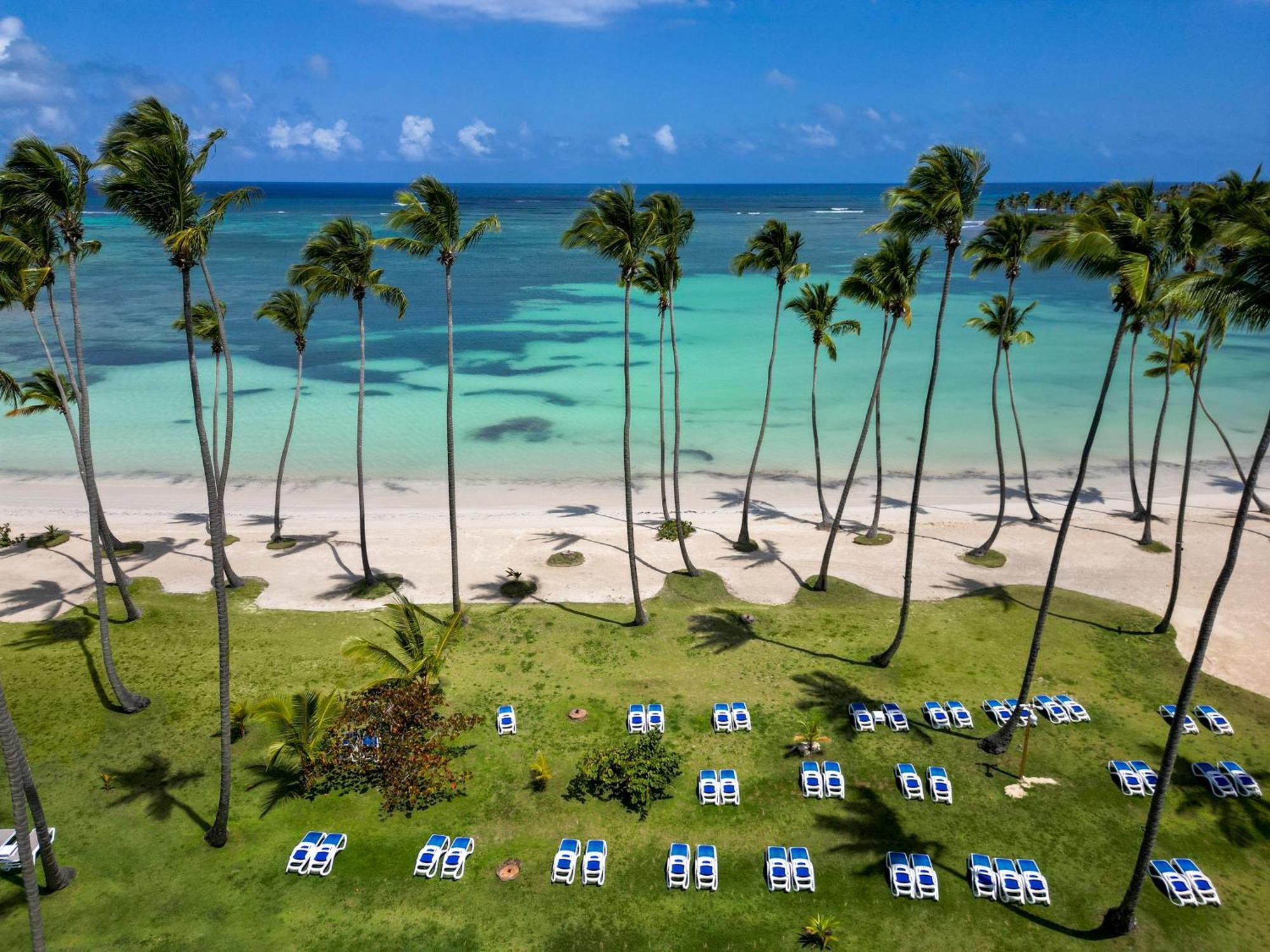 Wyndham Alltra Samana All Inclusive Resort מראה חיצוני תמונה